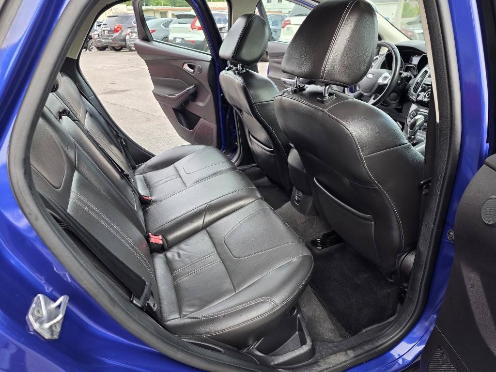 Used 2014 Ford Focus Titanium FWD image 38