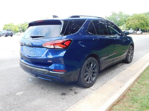 Used 2022 Chevrolet Equinox RS w/ RS Leather Package FWD image 11