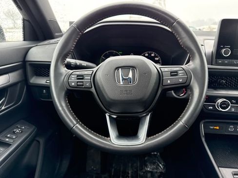 Used 2024 Honda CR-V Sport image 17