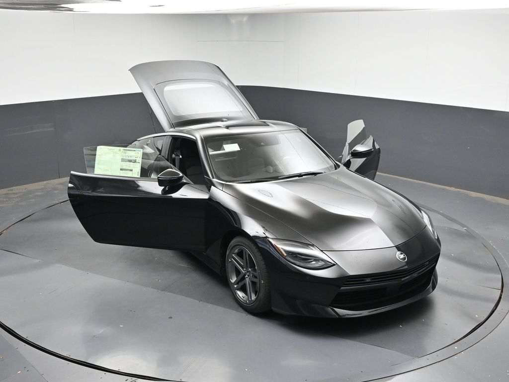 Used 2027 Nissan Z Sport RWD image 42