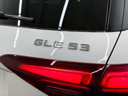 Used 2024 Mercedes-Benz GLE 53 AMG 4MATIC image 31