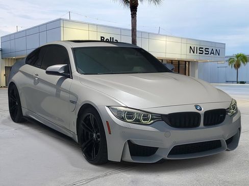Used 2015 BMW M4 Coupe RWD image 2