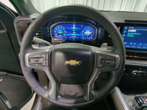 Used 2023 Chevrolet Silverado 1500 LTZ image 29