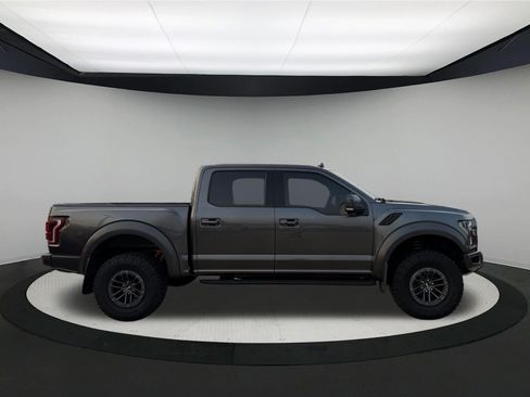 Used 2020 Ford F150 Raptor w/ Equipment Group 802A Luxury AWD/4WD image 3