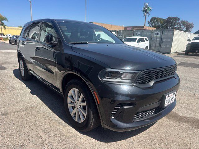 Used 2025 Dodge Durango GT RWD image 3