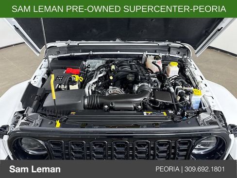 Used 2024 Jeep Gladiator Sport image 28