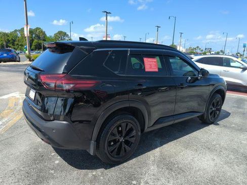 Certified 2023 Nissan Rogue SV w/ SV Premium B Package image 6