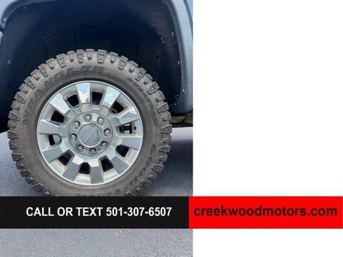 Used 2019 GMC Sierra 2500 Denali w/ Duramax Plus Package AWD/4WD image 18