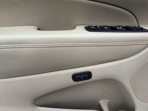 Used 2017 Jeep Grand Cherokee Limited w/ Luxury Group II image 26