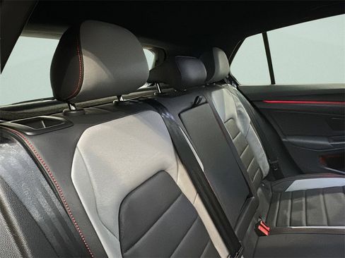 Used 2024 Volkswagen GTI SE w/ SE Leather Seats Package image 15