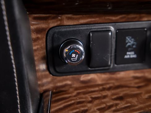 Used 2018 Nissan Armada Platinum w/ Captain Seat Package RWD image 18