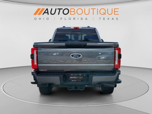 Used 2024 Ford F250 XL w/ STX Appearance Package AWD/4WD image 4