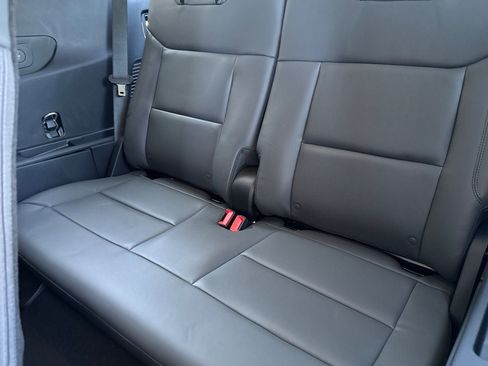 New 2025 Ford Explorer Active w/ Active Comfort Package image 16