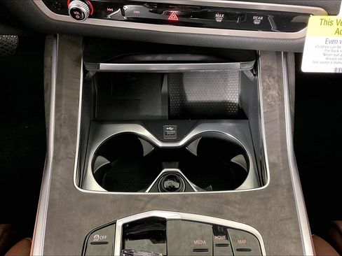 New 2027 BMW X7 xDrive40i AWD/4WD image 8