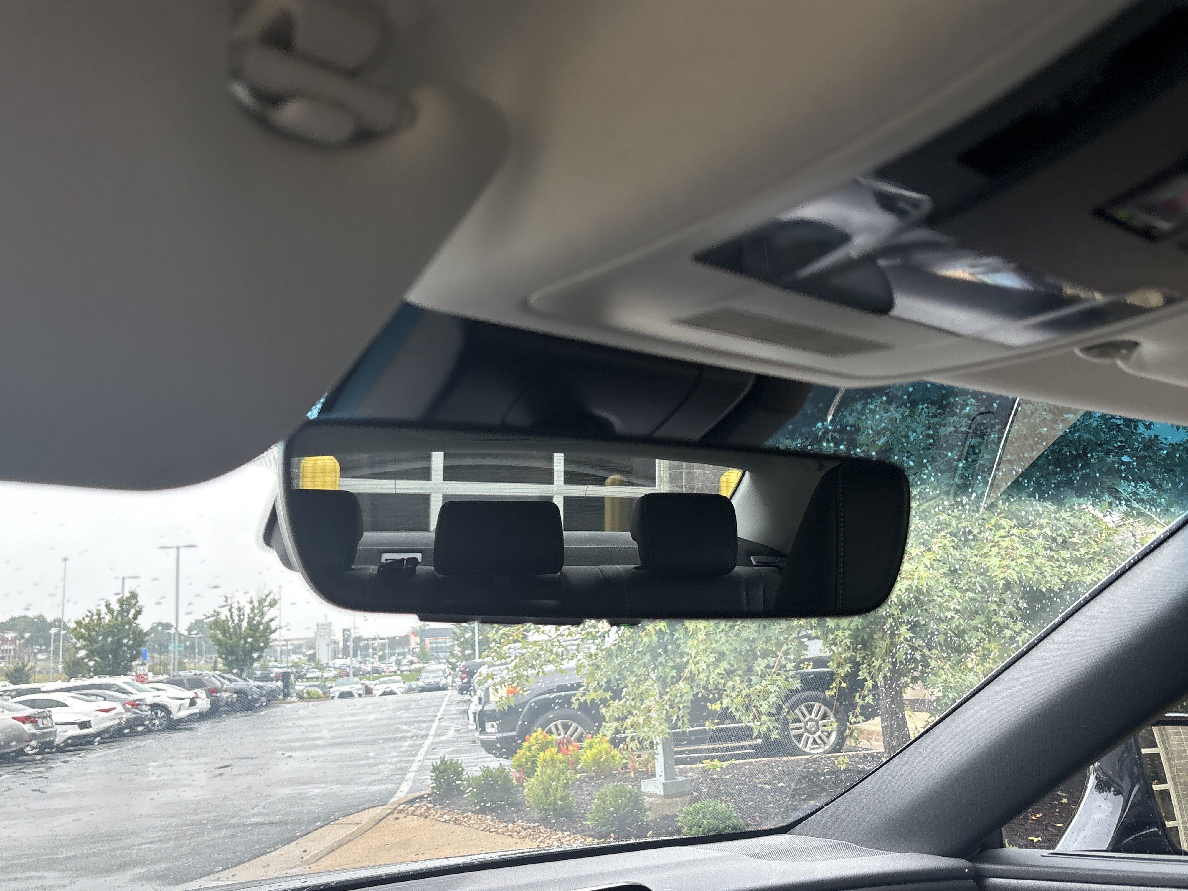Used 2023 Lexus ES 350 w/ Accessory Package (Z2) FWD image 10