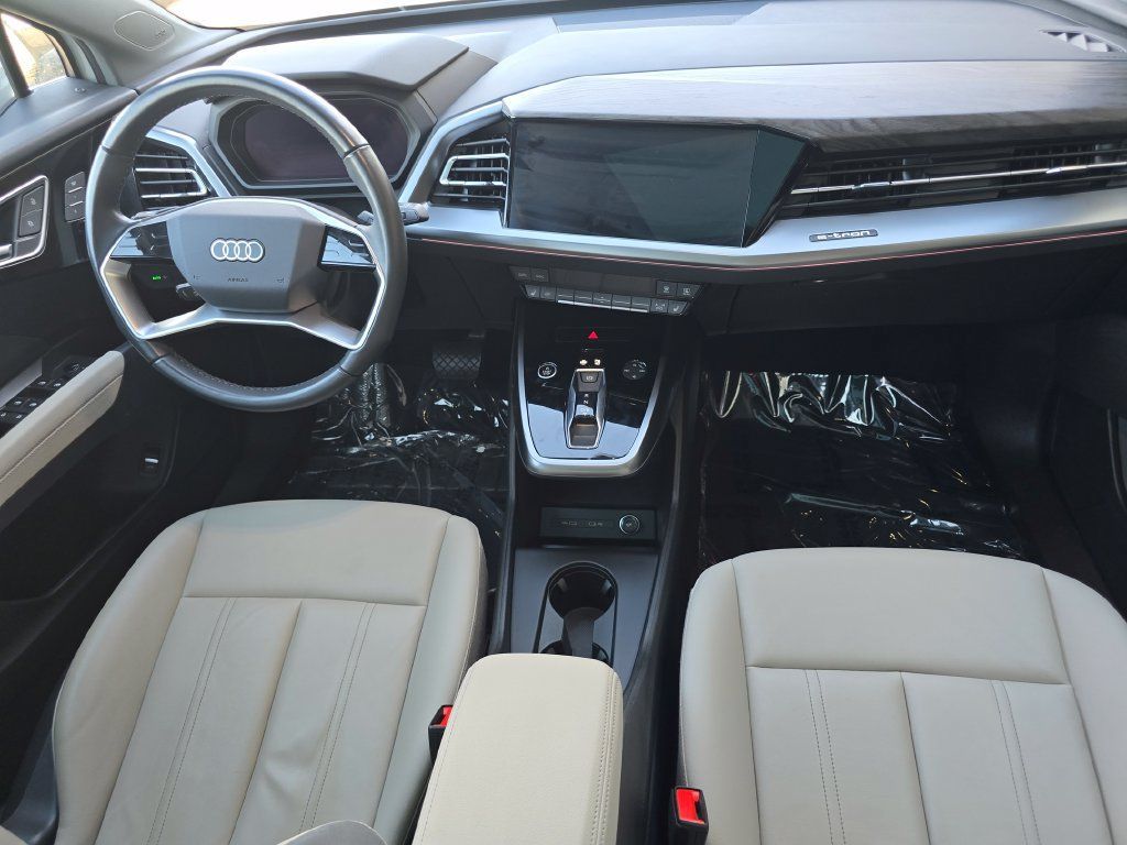Used 2024 Audi Q4 e-tron Premium Plus AWD/4WD image 53