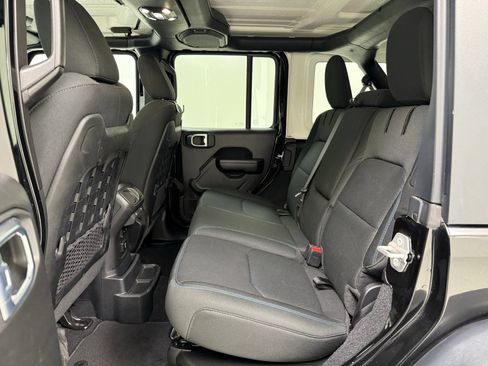 Used 2021 Jeep Wrangler Unlimited Rubicon 4xe w/ Dual Top Group AWD/4WD image 26