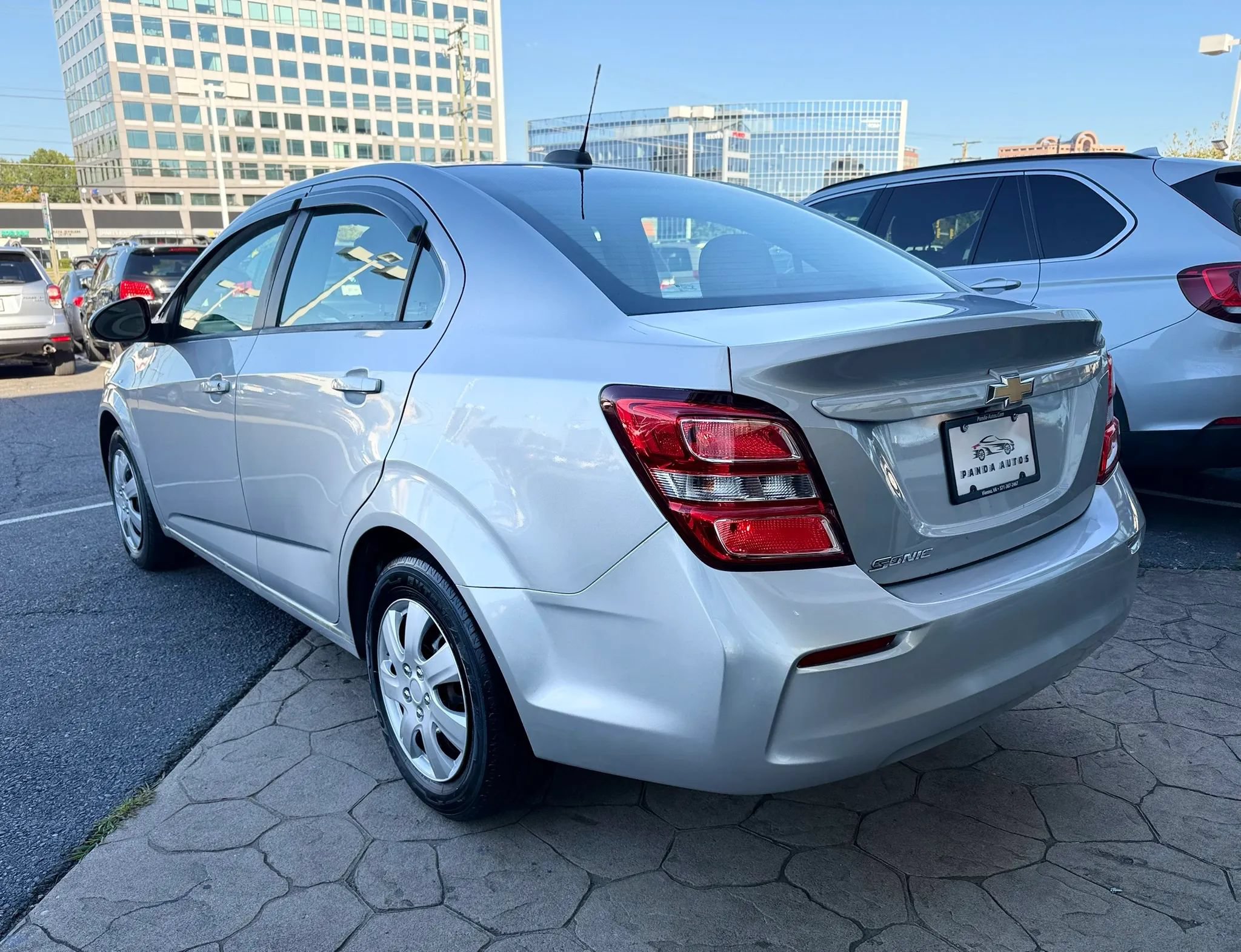 Used 2018 Chevrolet Sonic LS FWD image 5