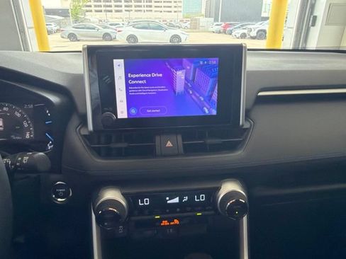 Certified 2023 Toyota RAV4 SE AWD/4WD image 11