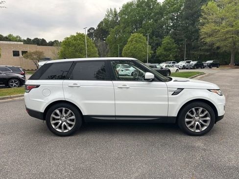 Used 2016 Land Rover Range Rover Sport HSE image 4