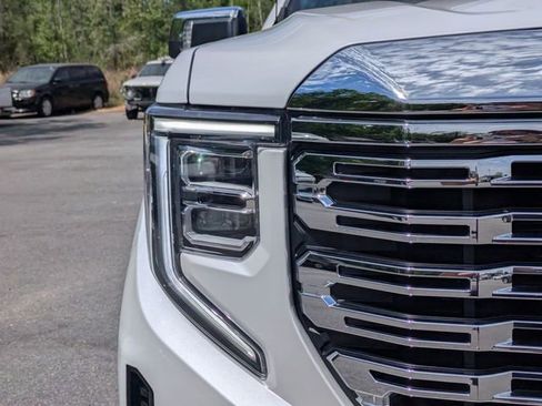 Used 2025 GMC Sierra 1500 Denali w/ Denali Reserve Package image 10