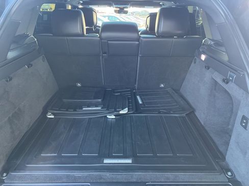 Used 2019 Land Rover Range Rover Sport HSE Dynamic image 16