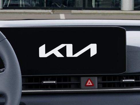 New 2026 Kia Carnival EX image 22