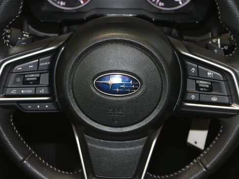 Used 2025 Subaru Outback Premium AWD/4WD image 13