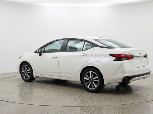 Used 2025 Nissan Versa SV FWD image 6