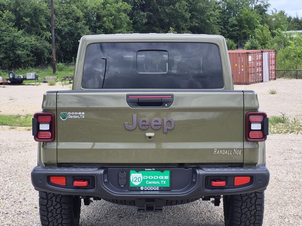 New 2026 Jeep Gladiator Rubicon AWD/4WD image 6