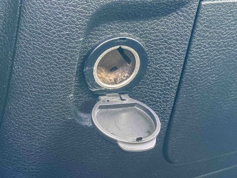 Used 2017 RAM 1500 Big Horn image 31