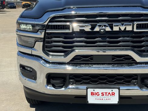 New 2026 RAM 3500 Tradesman AWD/4WD image 6