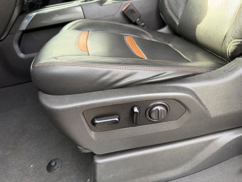 Used 2021 GMC Sierra 1500 AT4 w/ AT4 Preferred Package image 15