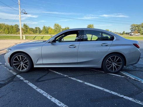 Used 2019 BMW 330i Sedan RWD image 2