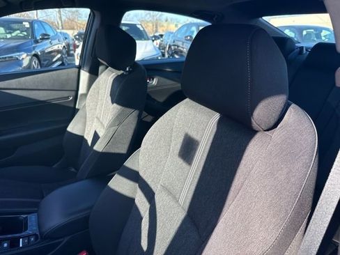 Used 2023 Honda Accord Sport image 10