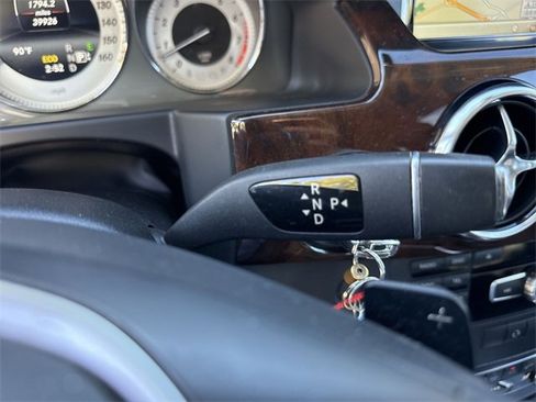 Used 2014 Mercedes-Benz GLK 350 2WD image 19