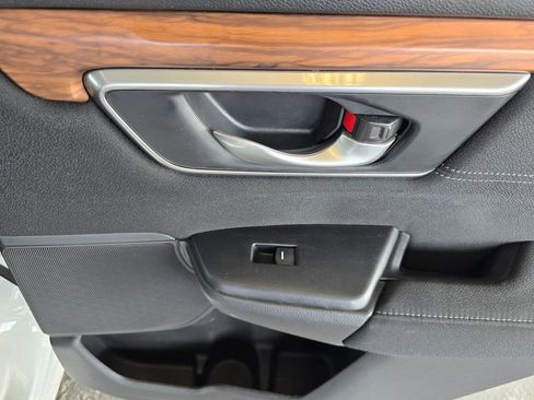 Used 2022 Honda CR-V EX image 9