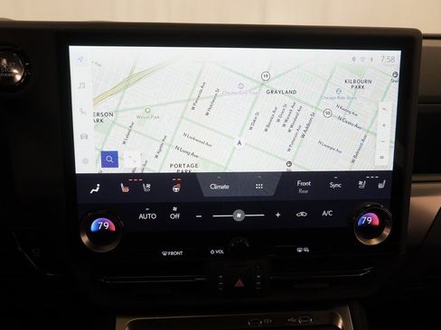 Used 2025 Lexus GX 550 w/ Accessory Package (2T) image 30