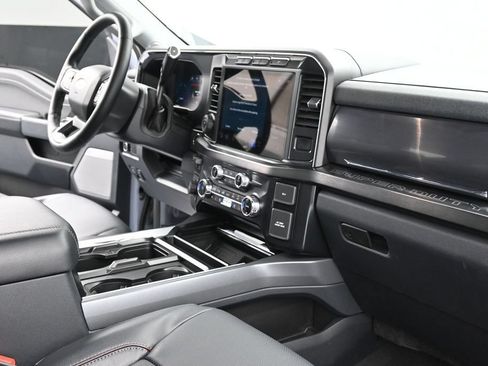 Used 2024 Ford F250 Lariat w/ Lariat Ultimate Package AWD/4WD image 10