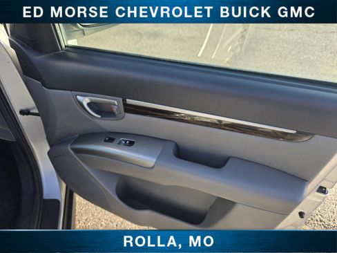 Used 2011 Hyundai Santa Fe GLS image 20