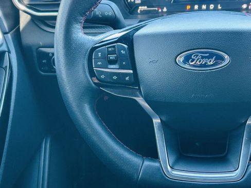 Used 2023 Ford Explorer ST-Line w/ Class IV Trailer Tow Package image 20