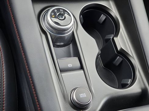 Used 2025 Ford Explorer ST-Line w/ ST-Line Street Pack image 14