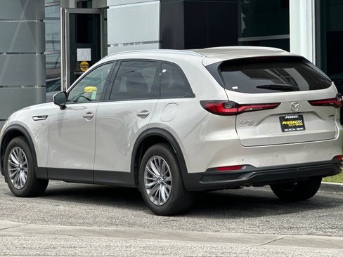 Used 2025 MAZDA CX-90 3.3 Turbo w/ Preferred Package AWD/4WD image 6