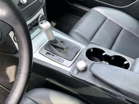 Used 2008 Mercedes-Benz C 300 Sport image 16