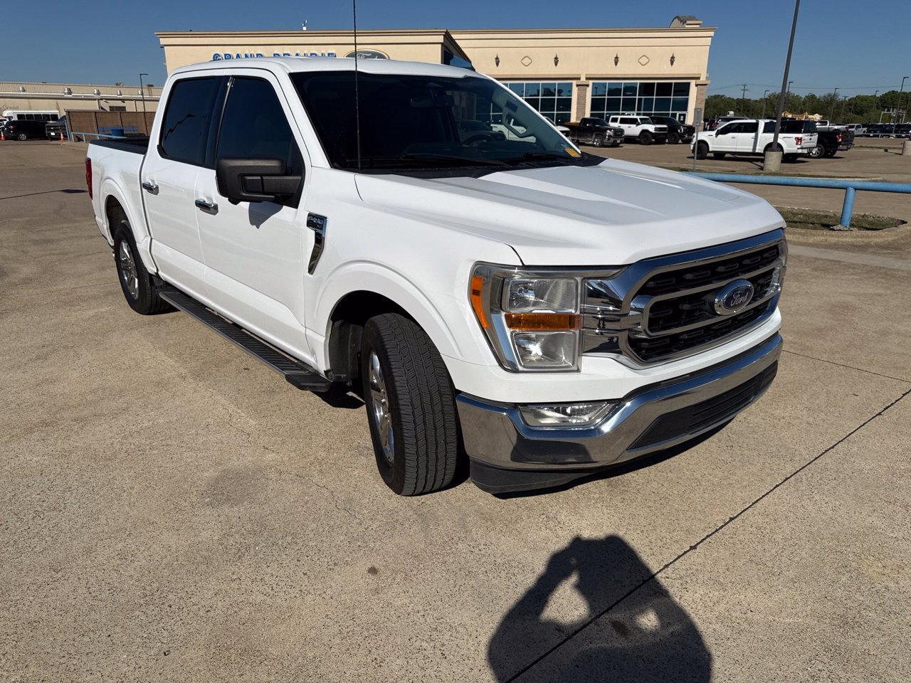 Used 2022 Ford F150 XLT w/ Equipment Group 301A Mid RWD image 18