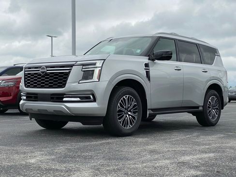 New 2025 Nissan Armada SL w/ Captain's Chari Seat Package image 8