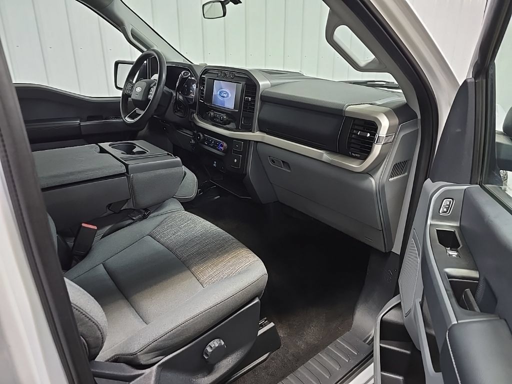 Used 2021 Ford F150 XLT AWD/4WD image 16