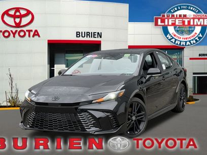 New 2026 Toyota Camry Hybrid w/ Multimedia Upgrade Package