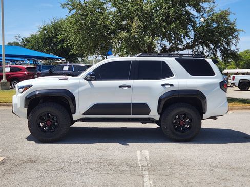 Used 2025 Toyota 4Runner TRD Pro AWD/4WD image 3