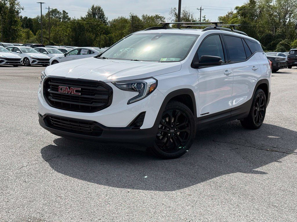 Used 2020 GMC Terrain SLT w/ Preferred Package AWD/4WD image 3